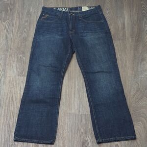 Like New Ariat Men's Indigo Straight Jeans